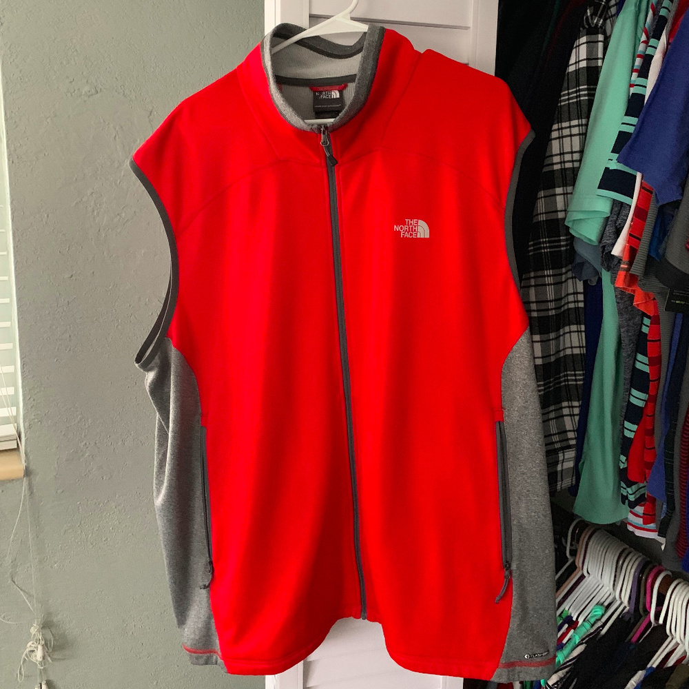 The North Face - Lighweight full-zip vest